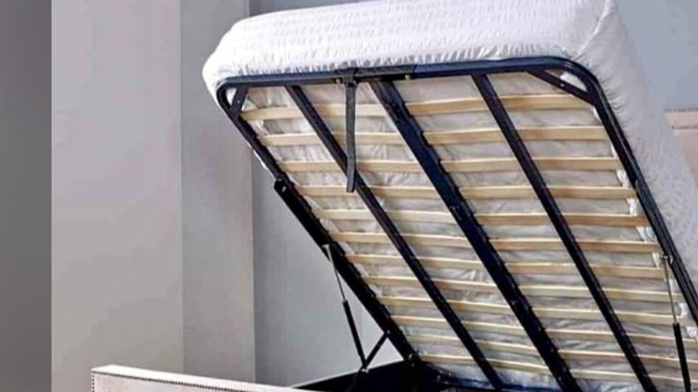 Samiraq Luminary Rest Bed