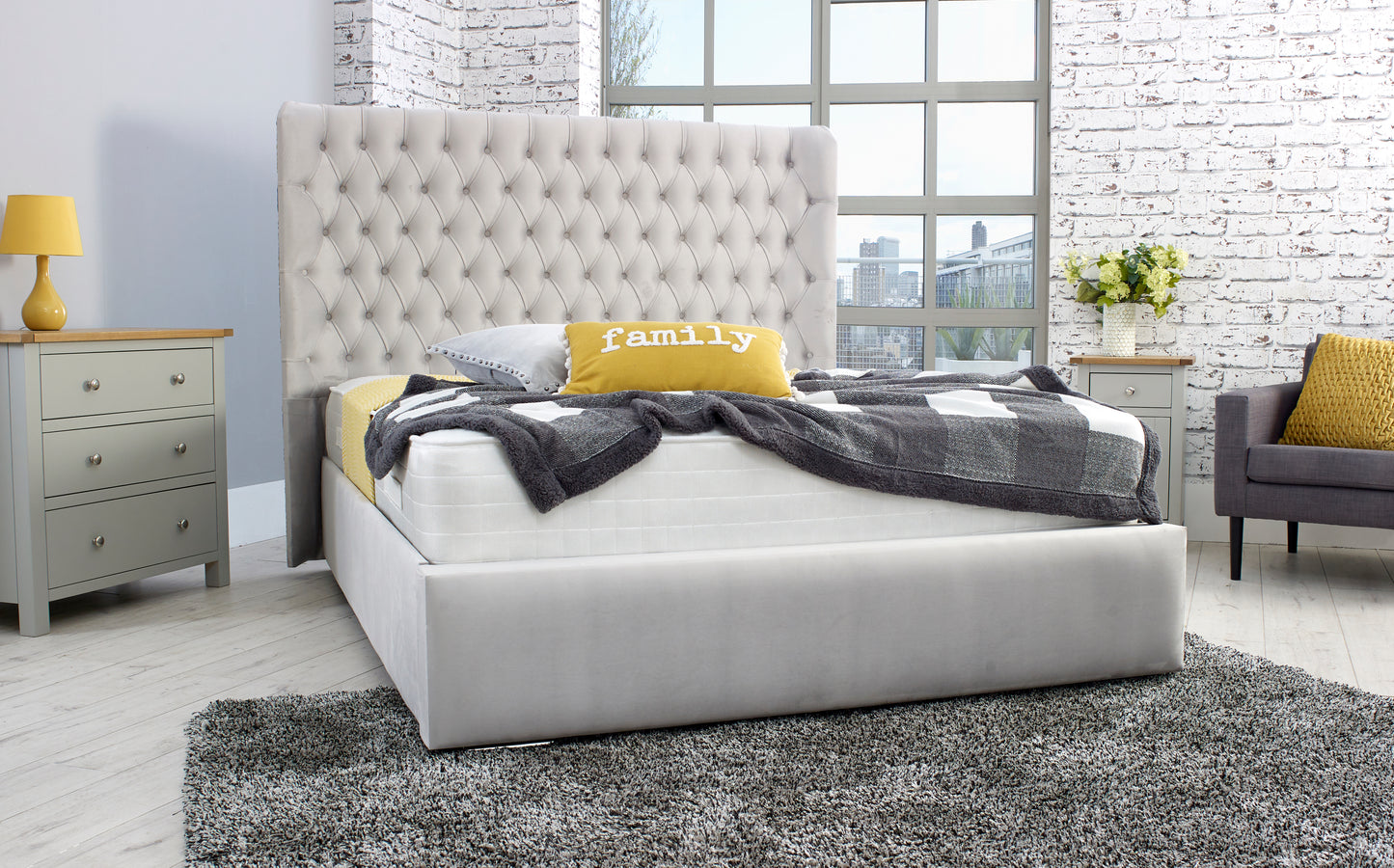 Samiraq Topaz Upholstered Designer Bed - SAMIRAQ